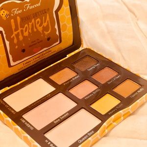 TOO FACED PEANUT BUTTER & HONEY PALETTE